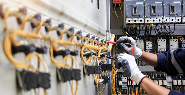 Professional Electrician technician working in Luray, VA